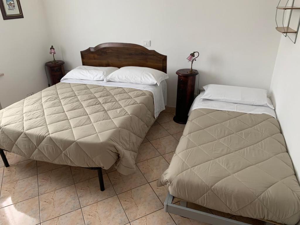Ca' Le Rose Bed & Breakfast Bagnolo San Vito Exterior photo